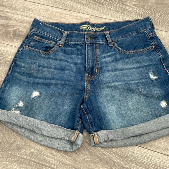 Old navy boyfriend denim shorts size 4 - Picture 1 of 2
